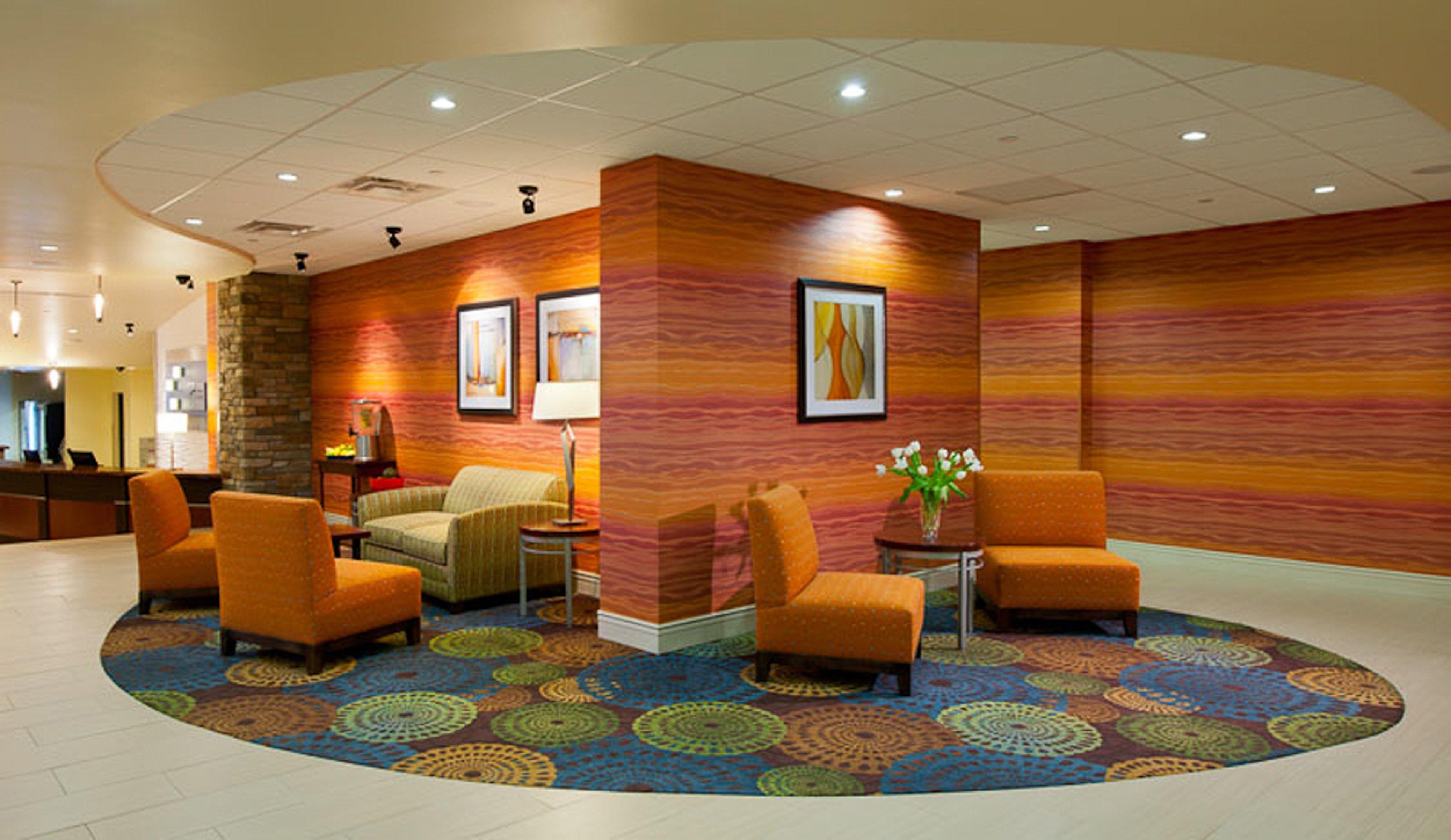 Holiday Inn Express Pittsburgh West - Greentree, An Ihg Hotel Crafton Экстерьер фото