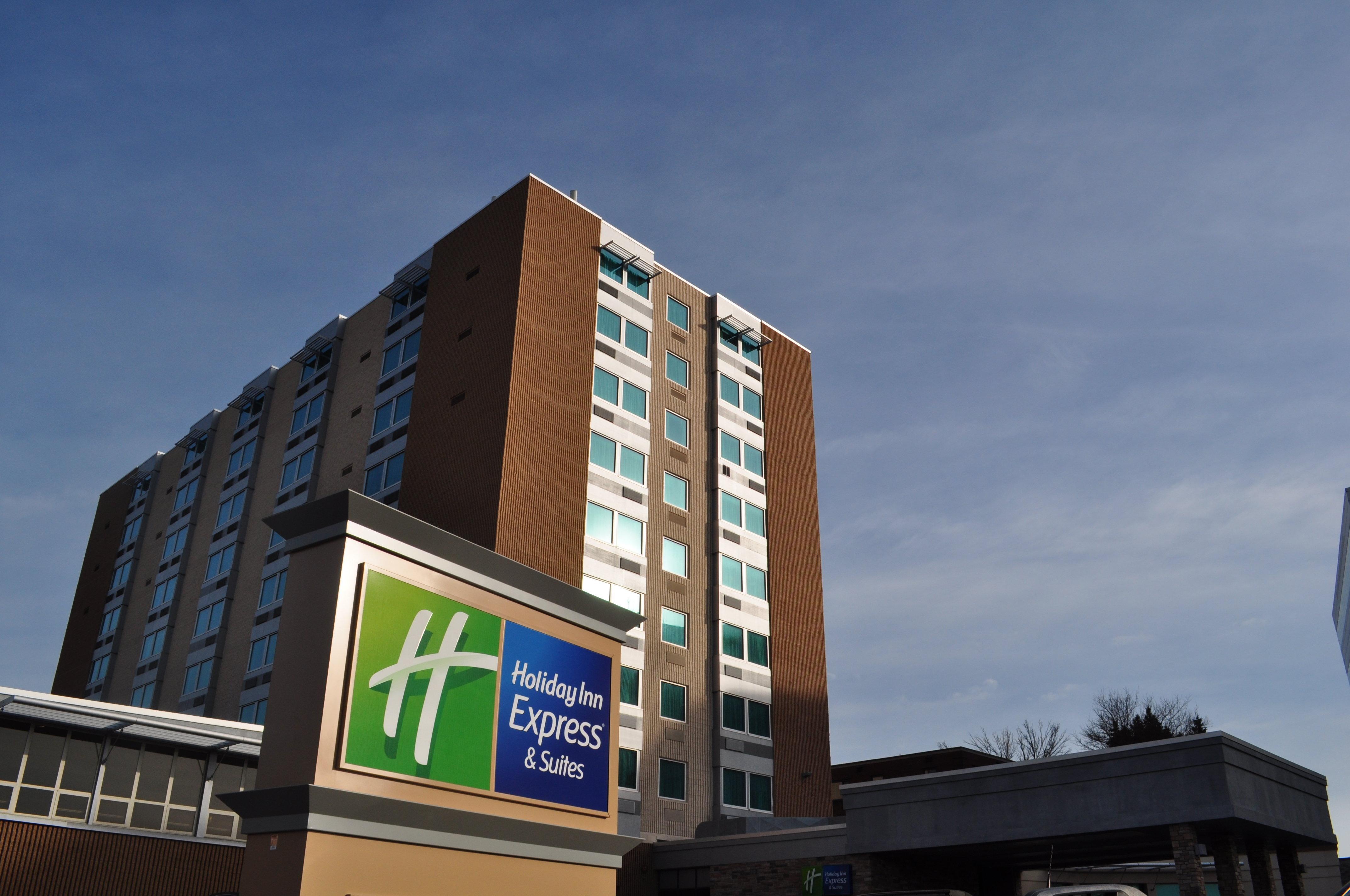 Holiday Inn Express Pittsburgh West - Greentree, An Ihg Hotel Crafton Экстерьер фото