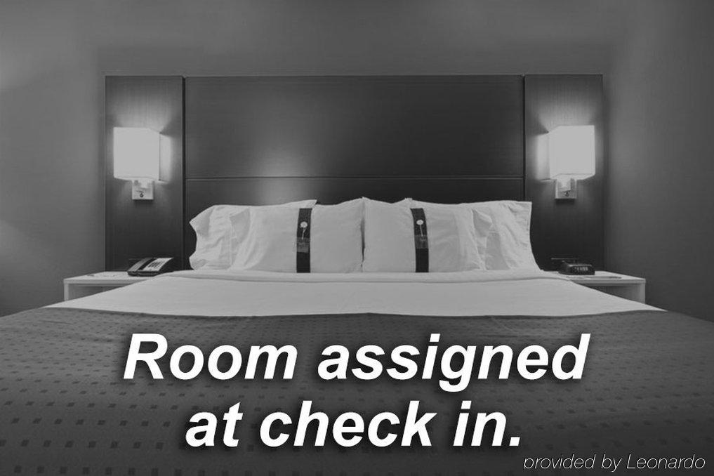 Holiday Inn Express Pittsburgh West - Greentree, An Ihg Hotel Crafton Экстерьер фото