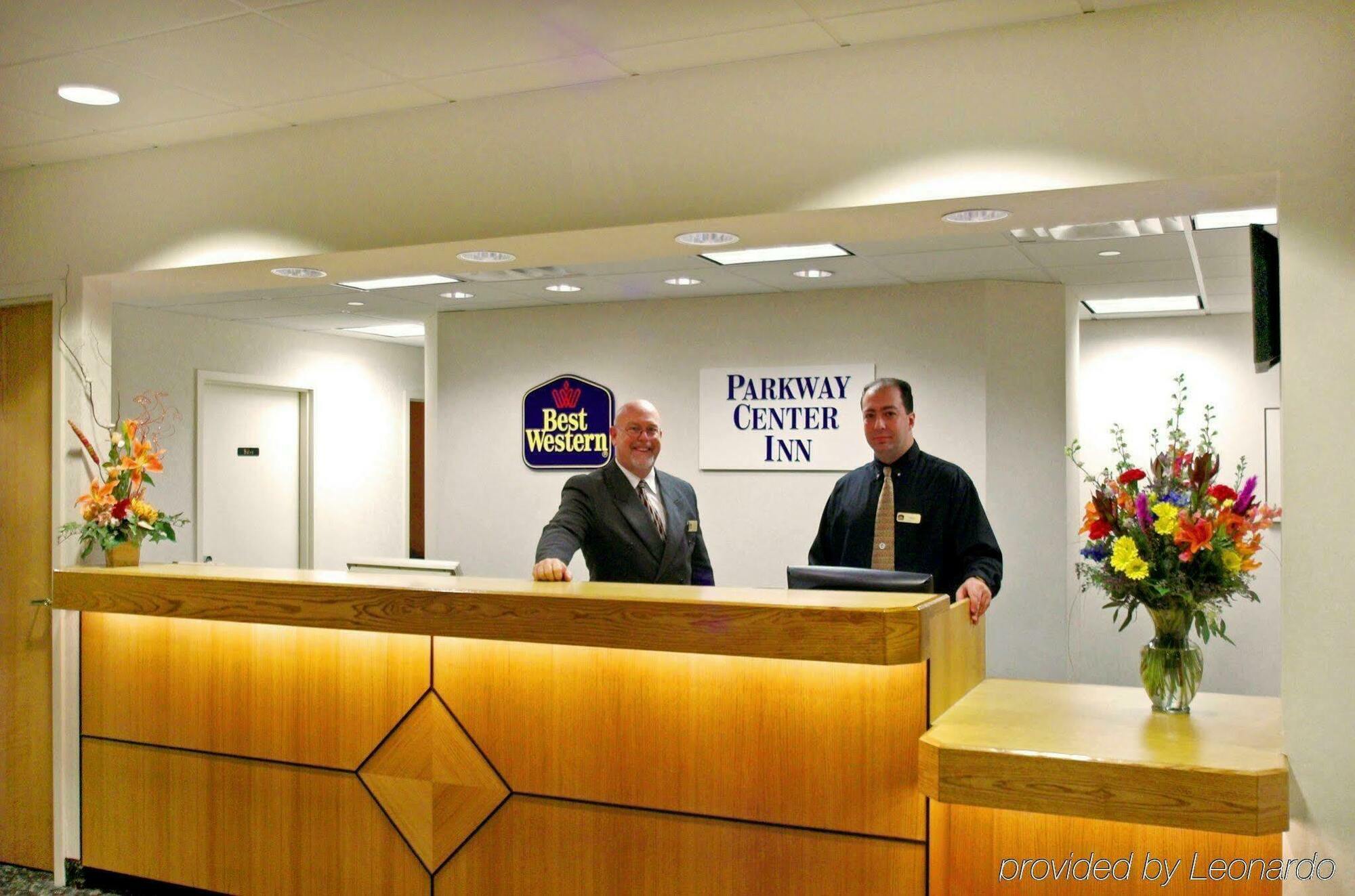 Holiday Inn Express Pittsburgh West - Greentree, An Ihg Hotel Crafton Интерьер фото